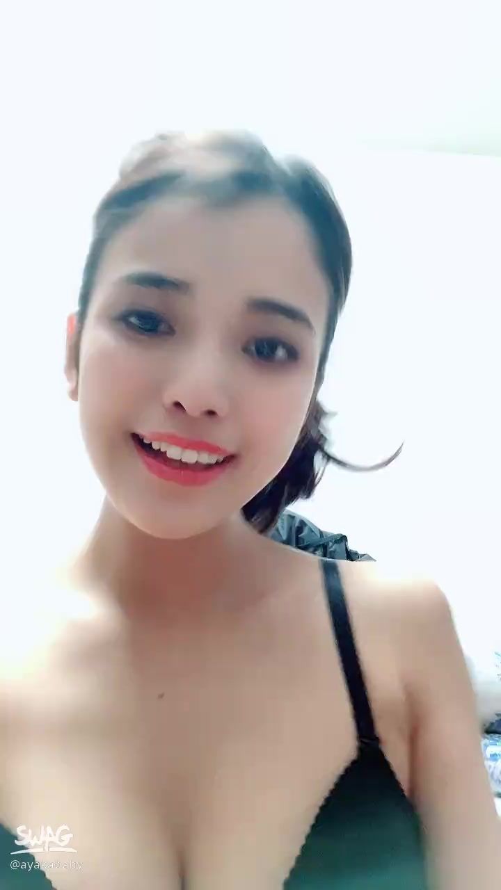a*******y : It’s my first time to record video♡