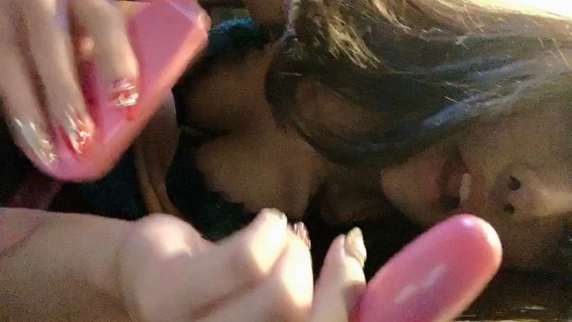 a*******y : keep secret between just you and me.💋Japanese internet cafe🇯🇵🤫💋