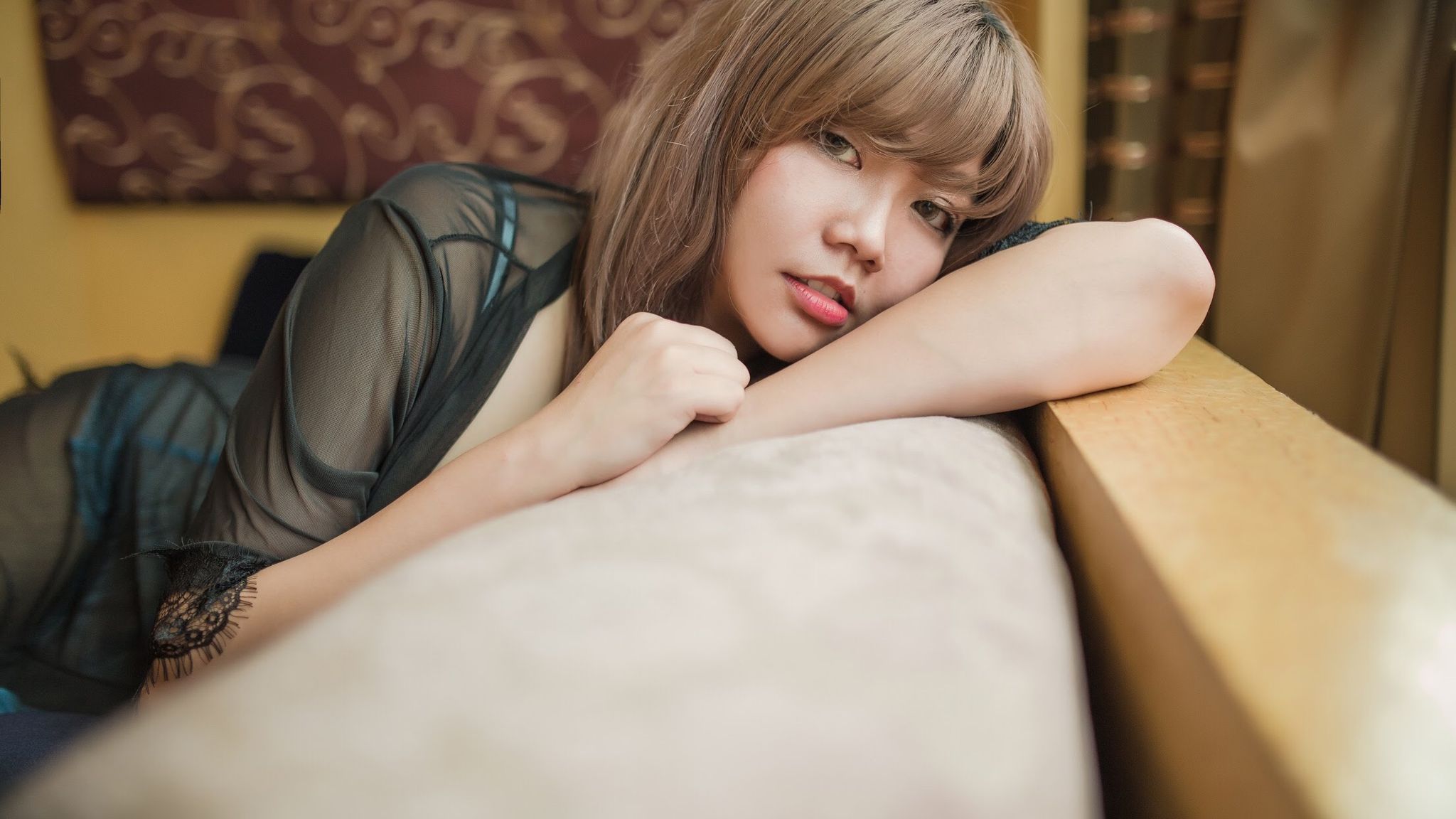 areireihoney : 《胖阿芮時期》🔥Women’s love❤️與歐美閨蜜一同旅遊💯晚上居然一起自慰了💯