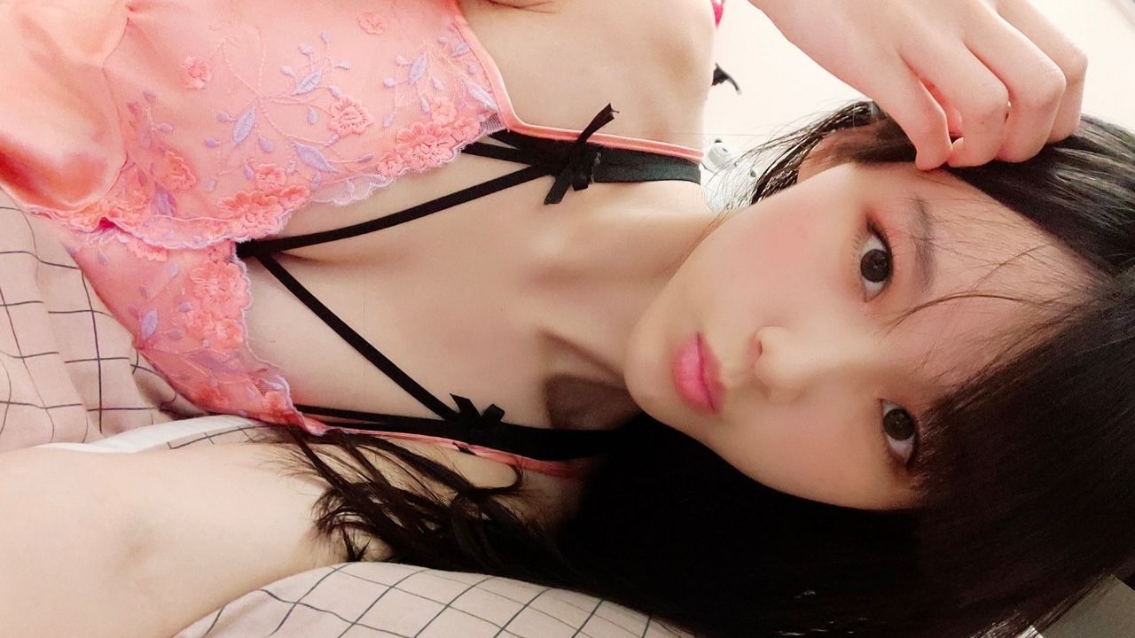 quanna : 自己聽女朋友對你撒嬌說了什麼🤫
越後面越精彩...
是個可愛又色色的小惡魔😈😈😈
還喜歡聽女友對你說什麼嗎？不要害羞直接私訊跟我說😘