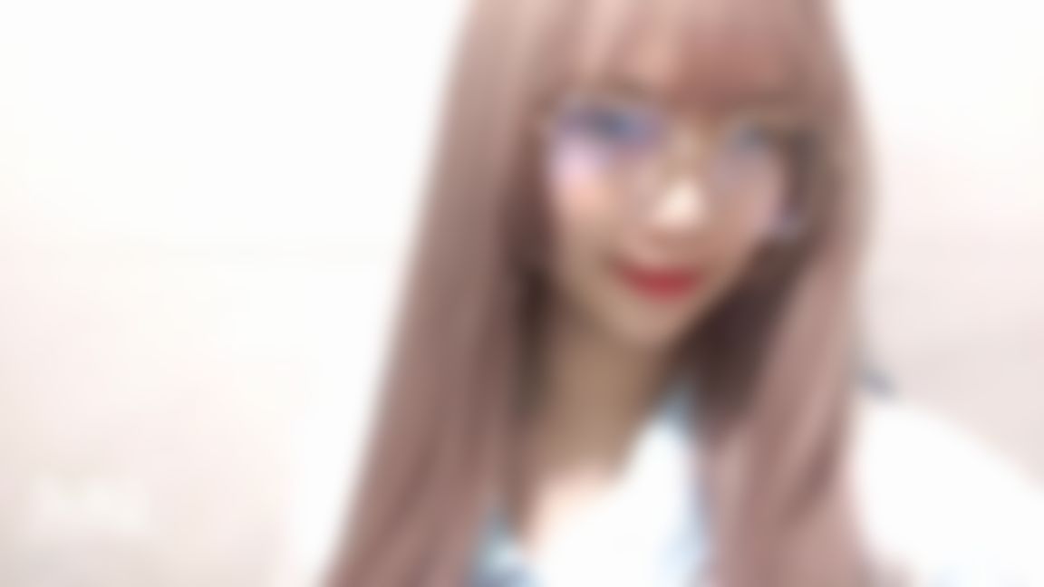 a****i : 最亮車頭燈 想被你射滿滿快來調教Yumi💦