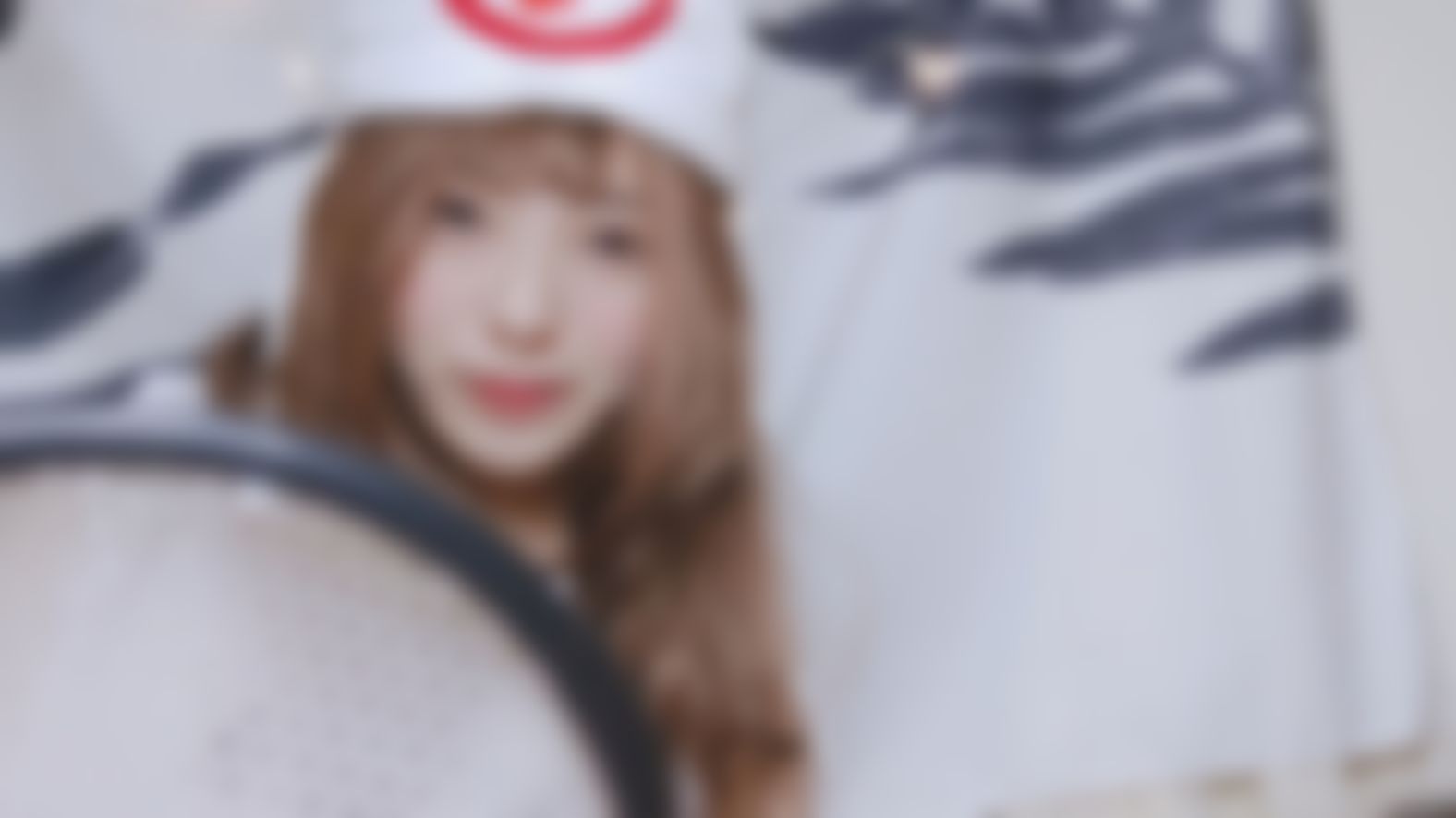 l****n : 擇偶條件？
屬性？
A片都看什？
希望男友尺寸？大小？形狀？

20個關於黏黏的問題🥰新年快樂囉各位～
看完再來找我聊天吧❤️


#這是一部ㄈㄟˋ片⋯嗎
#好懶的打字 #拍了好久的影片
#莫名其妙 #AKA小清新黏黏
