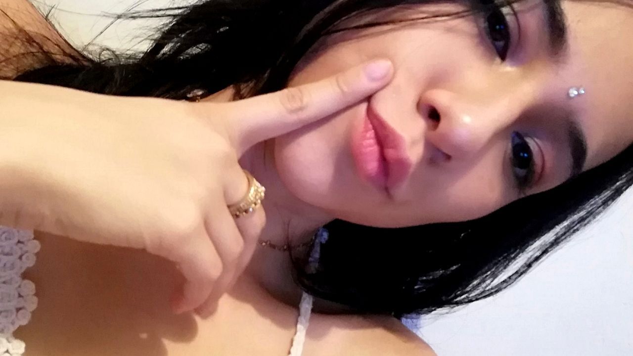 k*******r : Porque no bailar a si  encima de tu pene?