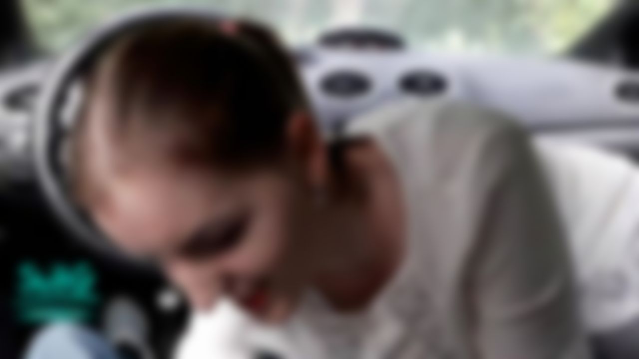 j***********e : Blowjob in Car