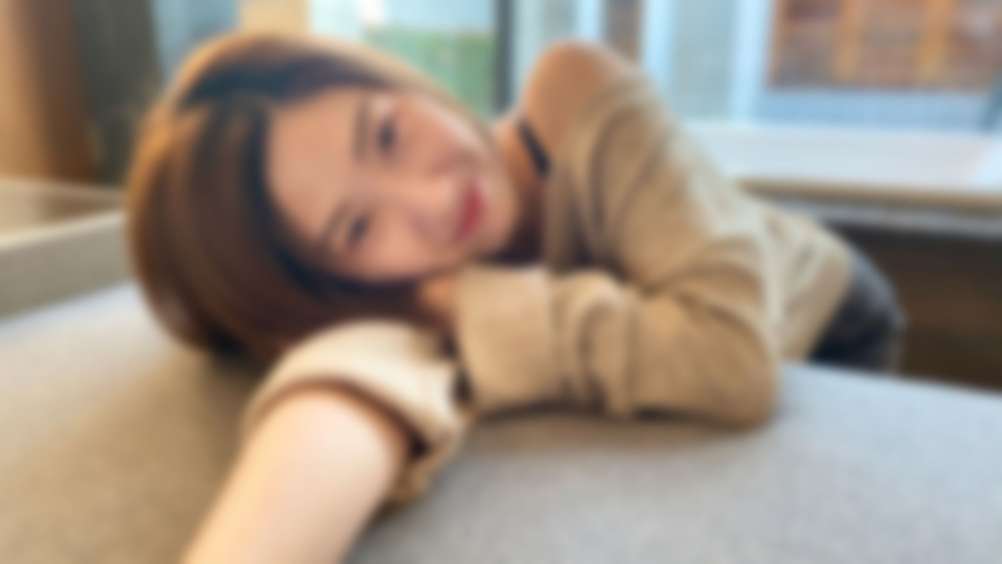 lierbaby : 😋挑逗硬到不行的棒棒，背後式的無止盡抽插😋