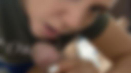 s*******t : Te la puedo chupar así ven aquí ahora
