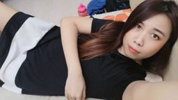a*******i : 「🥰哥哥們沒有鑽石💎要儲值了嗎?在 2/25-2/29 點擊 ➡️ ( https://lihi1.com/BJff8 ) ⬅️ 這個連結進行儲值就可以囉 💖」
天使放工回家冲凉全程拍摄从脱衣到洗完澡。哥哥要一起洗澡吗 ?帮你檫檫背。
