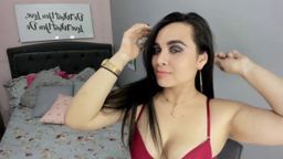 m********n : Me encanta mi cabello! Y puedo jugar con él para hacerte sentir placer! Te gusta?
