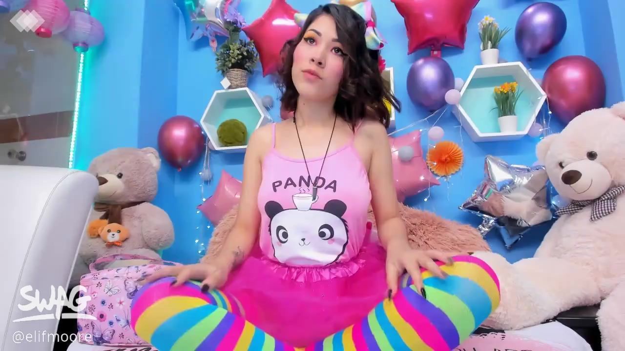 e*******e : Sexy Doll!