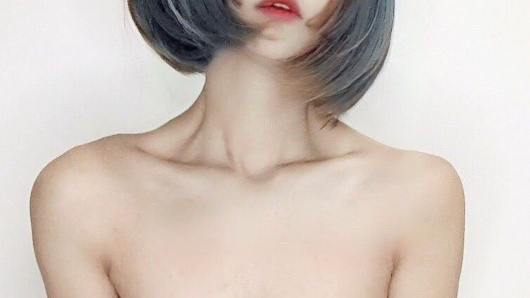 c**********e : 一個人好寂寞歐🍌🍌🍌
