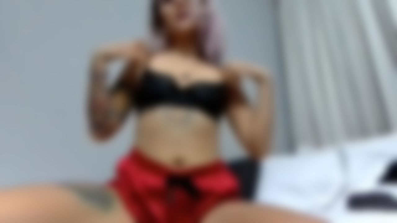 a**********n : Una diabla caliente