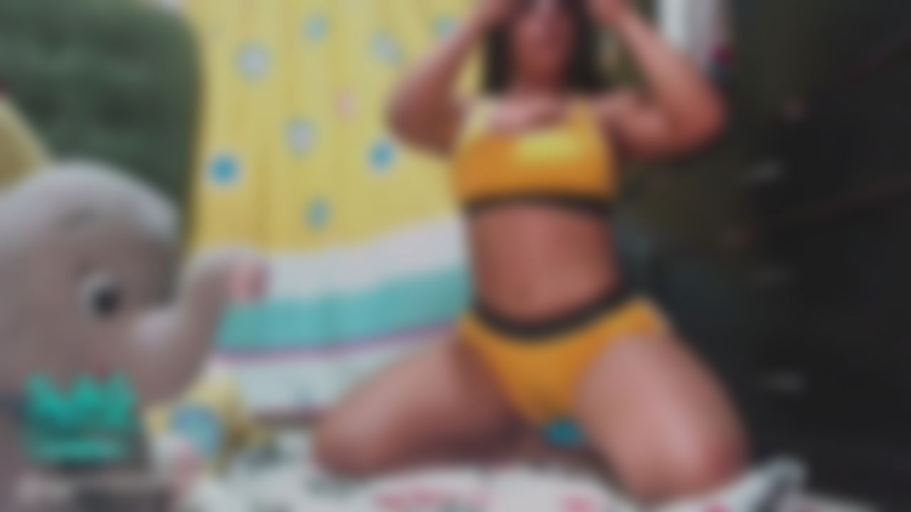 w********k : masage con crema en mi cuerpo
