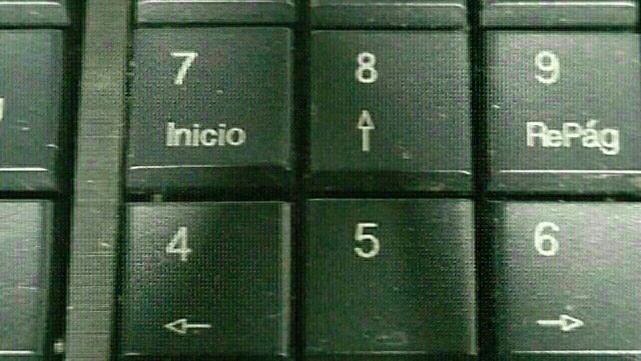 v*********s : Que mejor que empezar el dia con una rica masturbación
