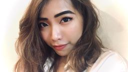 e***q : 若不是你忽然闖進我生活
我怎麼把死守的寂寞放任了
我活了我愛了 我都不管了
(但)幸福好不容易 你怎麼卻不敢了呢
(原來)是我還不夠好 所以他不願承認
承認我對他的好 承認我到底有多重要
也許我不重要⋯
我存在在你的存在,有你Eva才會存在🥰