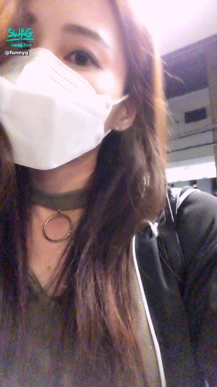 funnyg : 不敢相信
這部片子會花出我一整晚的時間 💀💀碗來不及洗
得去還午餐飯約
拖太久了...能還一個是一個...
粉絲大德很豪邁補上車資紅包
🥺🥺
真的很疼我🙏🏻🙏🏻


這部新片還喜歡嗎
怎麼會不斷在自己錄的片子裡迷路😂😂😂
也刪減了好色喔 但是有點多的片段，
然後每一段要放哪一個角度，你們喜歡？
都是選擇困難....

之後出的解鎖禮物片
你們想要影片同一鏡頭不間斷原版嗎
還是其他的呢？
跟我說跟我說♥️♥️♥️