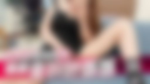 arielbb : 有人跟我一樣超愛看A片慰慰嗎？這次趁弟弟的同學來借電腦時，偷偷在他旁邊大膽自慰💦果然沒多久就被弟弟同學發現了🔥趁著弟弟不在家，同學直接爽幹色姐姐的騷嫩穴

🔥超鹹濕的淫蕩對話
🔥大膽在弟弟同學旁自慰
🔥超羞恥高清淫亂畫面

✨男主角別害羞💋私訊聊聊一起解鎖成就💕
✨解鎖按喜歡👍🏻是最直接的鼓勵✨