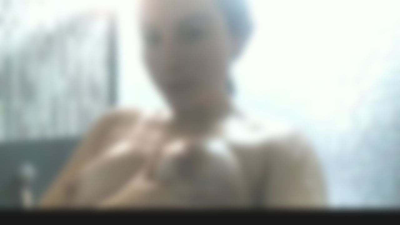 j**********s : U Wanna suck my boobs on the shower? come here bae