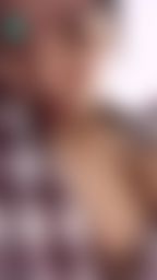 l**********n : 奶頭翹翹💕💕💕代表什麼呢
代表下面濕了
奶水好甜