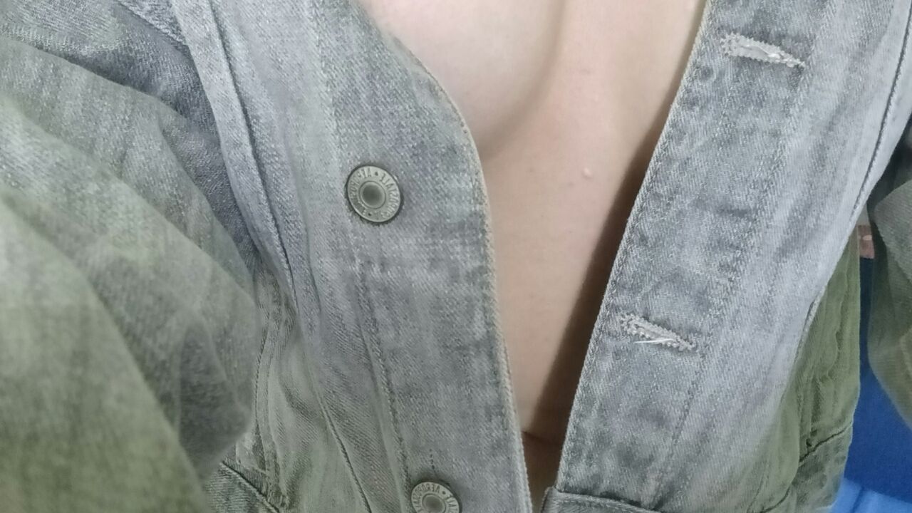 h********n : want sex under jeans??
