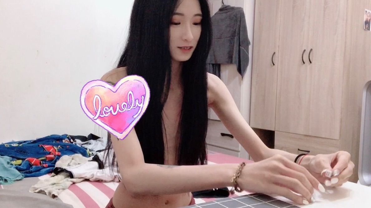 s*****a : 閨蜜男友趁閨蜜不在家又⋯偷偷玩遊戲大戰❤️