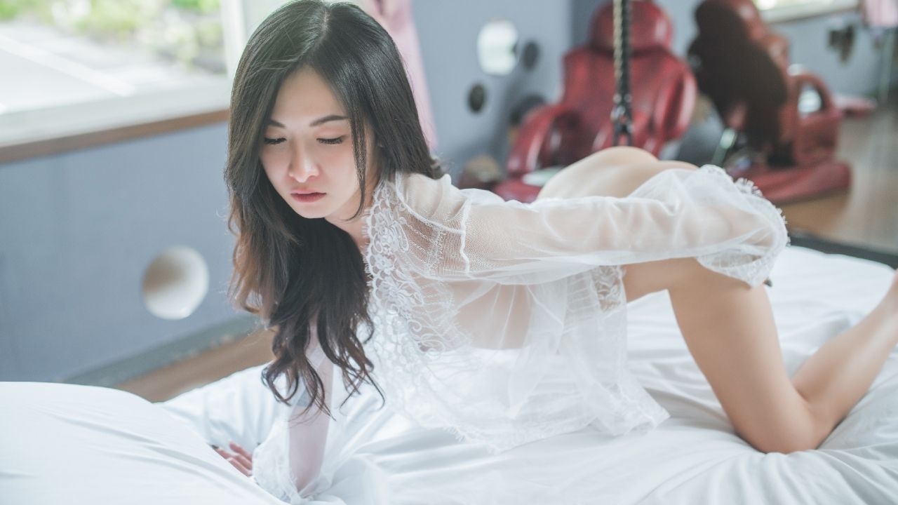 hotbabegirl : 第一次嘗試22公分大肉棒!粉嫩小穴整個被撐開塞好塞滿!特寫瘋狂抽插畫面有夠色!甚至爽到全身抽畜抖動捨不得拔出來……
露全臉/三點全露/清晰特寫火速收藏起來🔥
解鎖2️⃣部長片按👍領2️⃣部「絕版未公開內射中出實戰片」
解鎖4️⃣部長片按👍直接領一整套
有興趣跟我一起拍長片快來找我啦～😝
時間地點由你決定👌