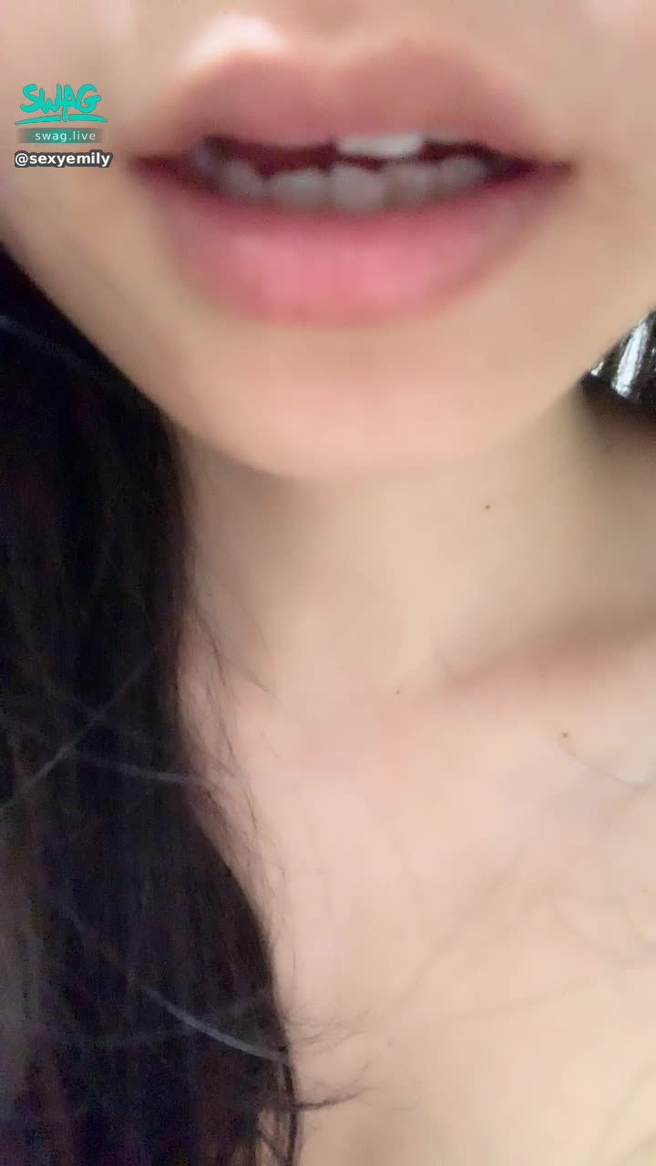 sexyemily : 📣快進來跟妹妹喇舌👅👅👅