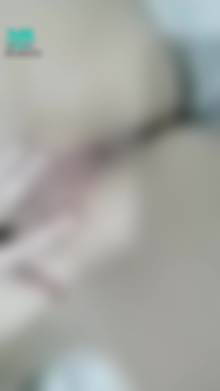 j*********e : 近距离脱光光观看穴穴流出💦
妹妹下面好湿好黏喔喔👅