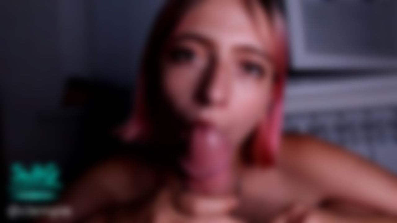 c*****e : Perfect closeup blowjob / cum in mouth