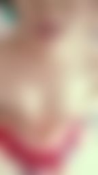 n******e : 啦啦隊女孩乳交肉棒