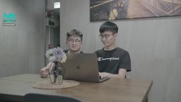 atebabe : 老公帶了同事上來工作
我跟老公認識了很久的同事一起聊天
期間同事對我作出性暗示
我竟然在老公面前. . .
做出這麼羞恥的行為
觀看後按讚追蹤 立即送你最新的淫蕩花絮