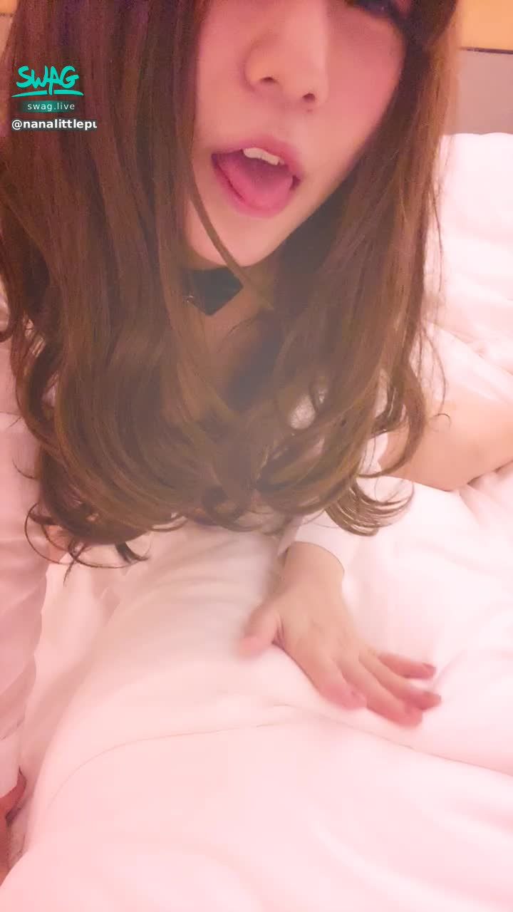 nanalittlepupy : 主人...不要亂動喔⋯⋯