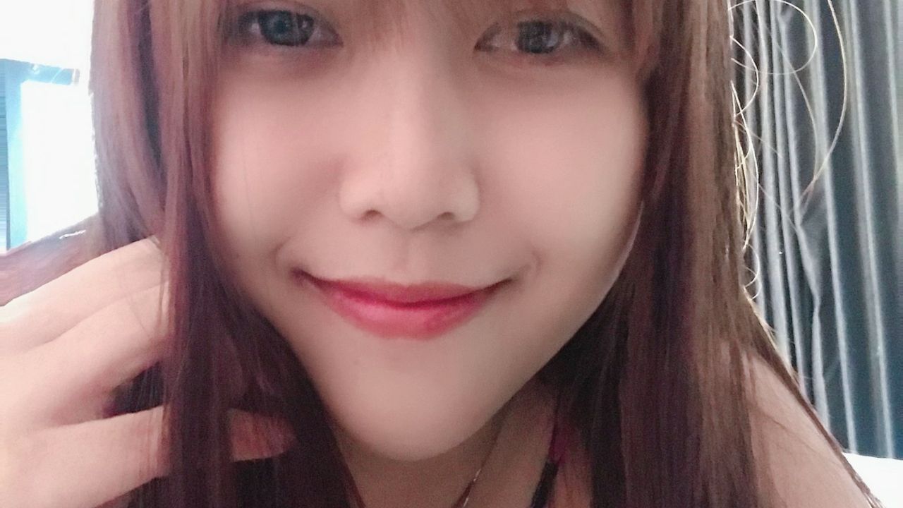 m********a : helooooo