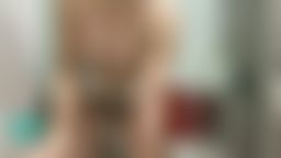 b********e : 寶寶是新主播 先來個熱身的給你們看 過後會拍更多讓你們高潮的🥰