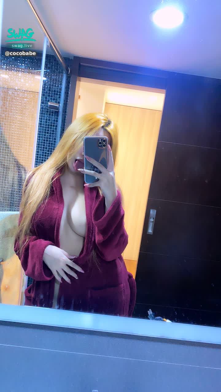 c******e : 想要更多要跟女王說