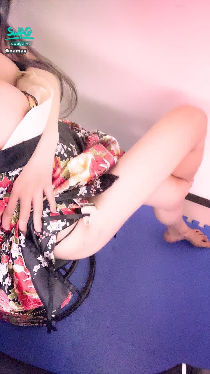 n***y : 🙈福利給哥哥💋💋💋💝