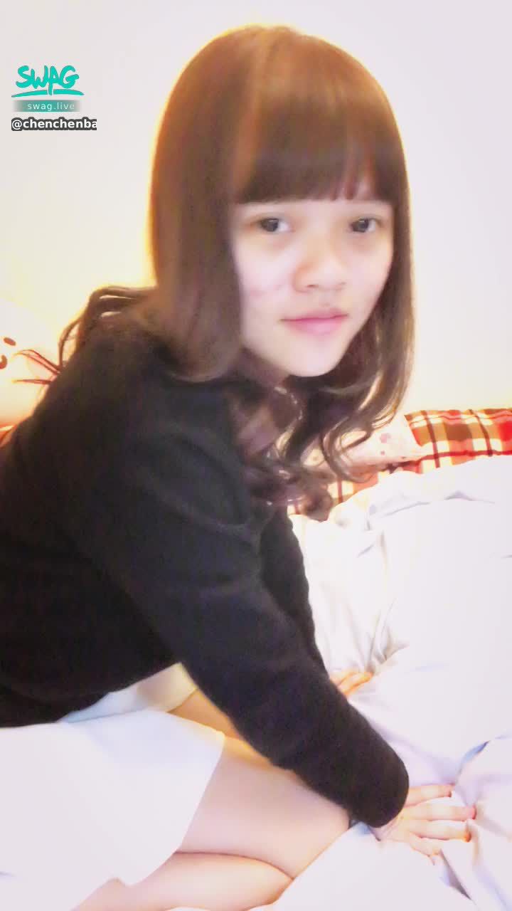 chenchenbao : 這個錄超多次 我覺得超好笑🤣放上來給你們笑一下😂😂腿控跟美尻控還是可以解鎖啦😝
