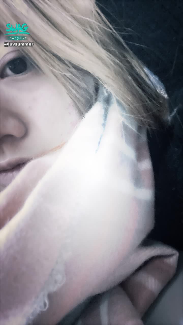 l*******r : 昨天睡了快12個小時身體依舊不舒服🥺🥺🥺
頭好痛啊想請假但又不想被扣薪水的我...

💎鑽石女神活動💎
想跟夏買鑽鑽的要把握機會唷😍
最高享10%優惠✨

今天身體不太舒服大放送，來跟夏買鑽
購買成功後截圖就送2部片片！