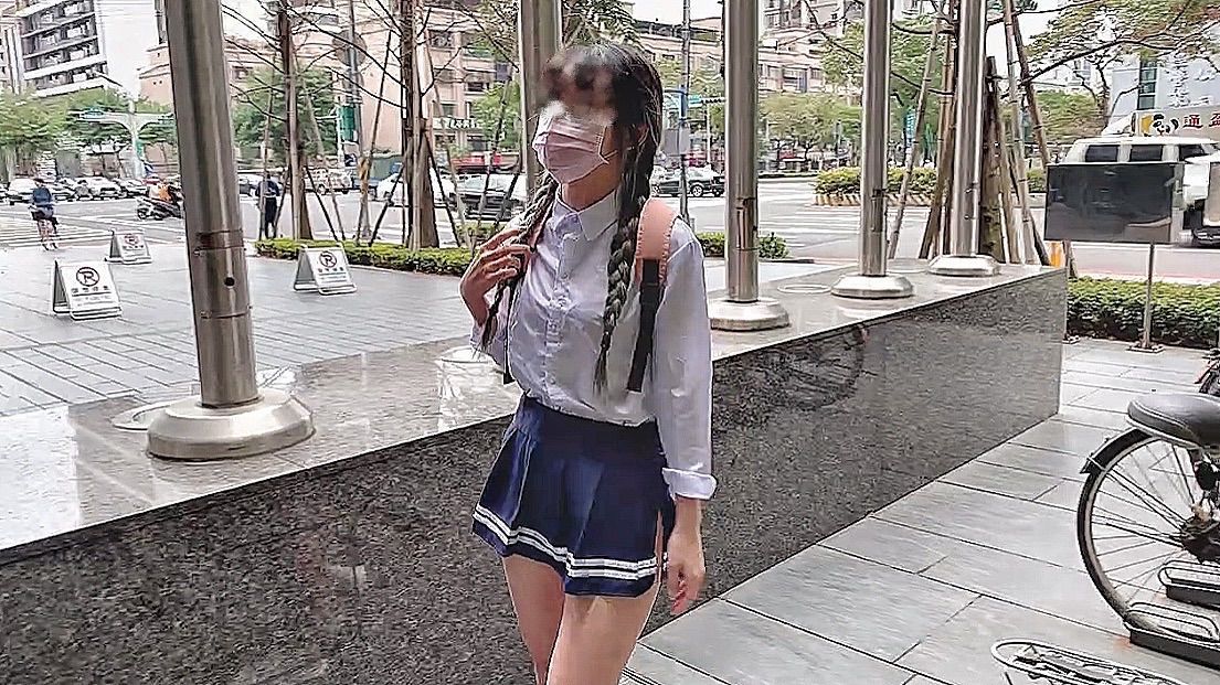 nanababe : 熟睡中，被繼父內射🈲要我為他生一個孩子‼️