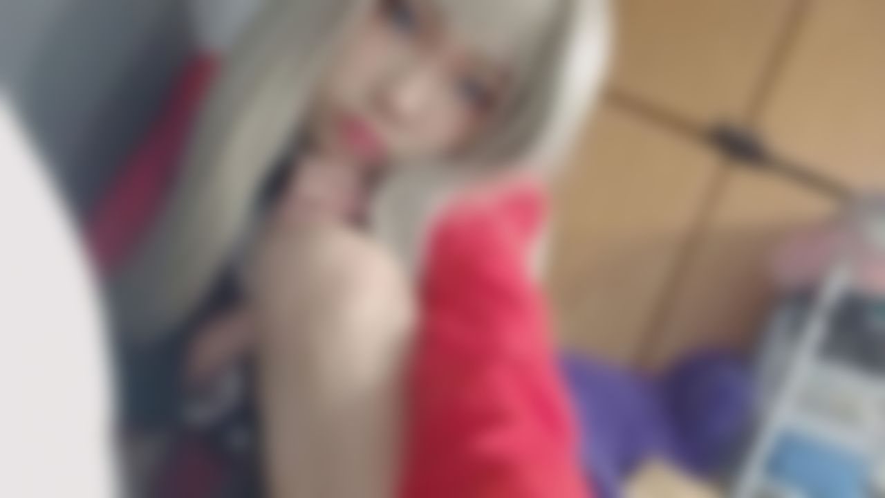 x******e : 一個人在家只能自己來了