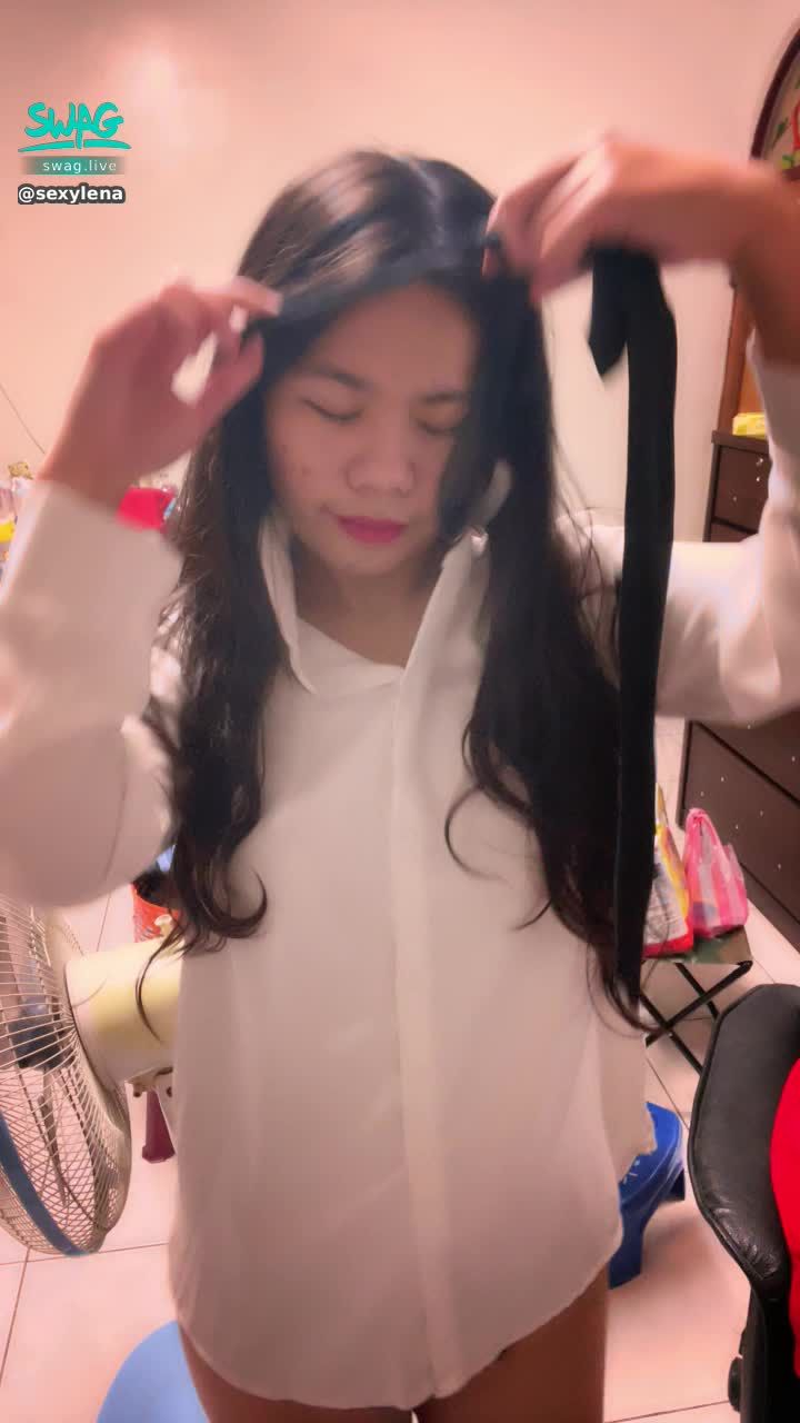 s******a : ㊙️私人性愛診療💉拉開領帶解開扣子若隱若現😍淫蕩小護士要把你吃掉囉🤤😋🍌