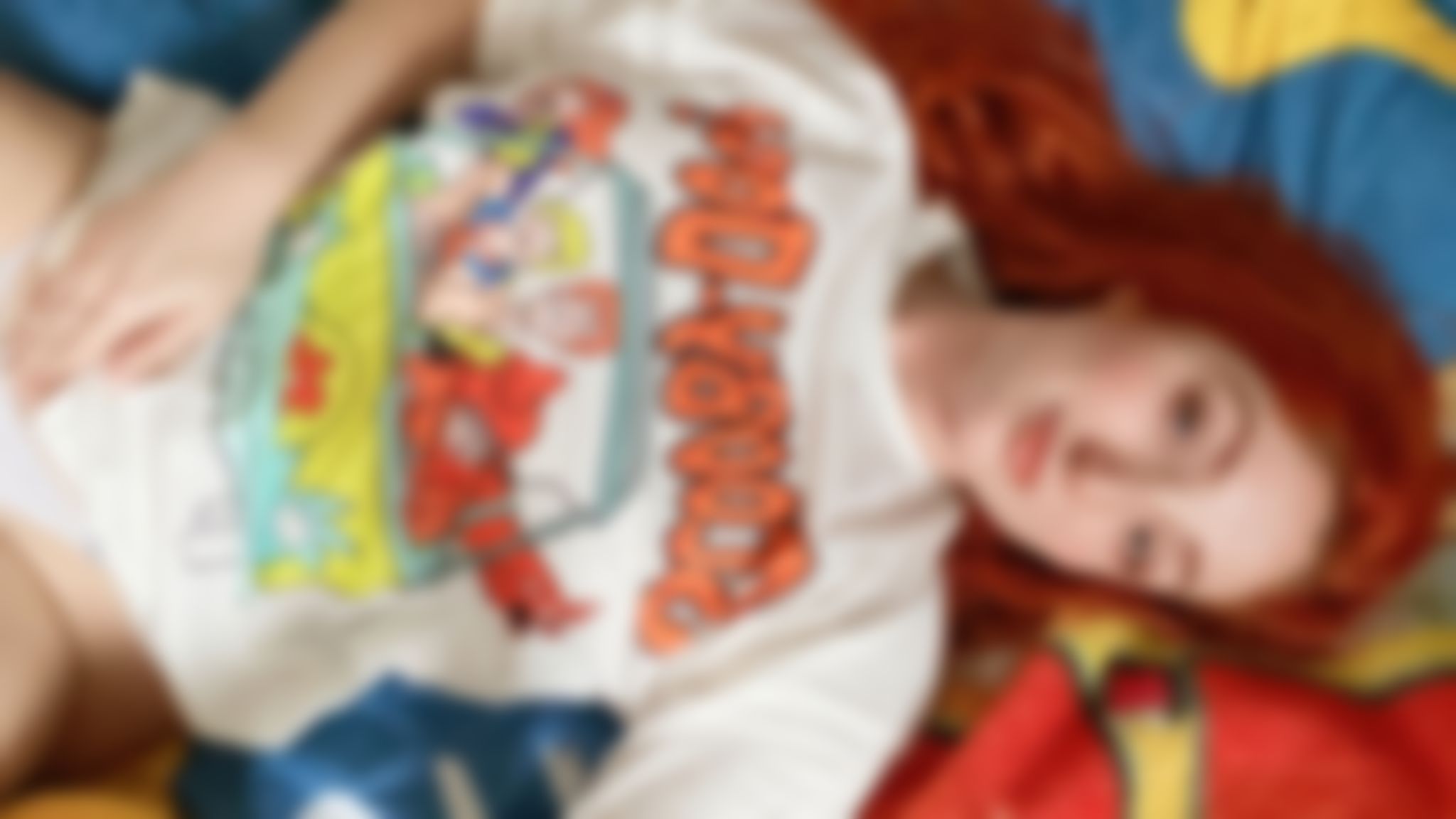r********e : Alone at home 🏡🔥🔞