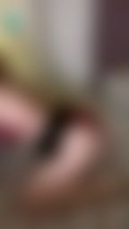 d********y : 這樣的女上位可以嗎😳
性感的側面露出小蠻腰💋
這樣拍打著翹臀,蜜桃抖動的超明顯,越打越想要,下面都濕了啦💦💦💦