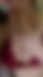 d********y : 露奶舔手指吸手指💕
累了讓我休息一下💋
直接把手手拿來舔乾淨😝
吸著手指的樣子有夠淫蕩,而且聲音好明顯😳😳😳😳😳
自慰結束的揉奶也讓我好舒服🍑