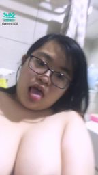 y********i : 想我的G奶了吧好想幫你乳交啊🥺🥺❤️😘