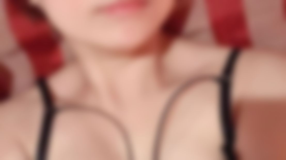 pennymomo : 🔥台北深夜🔥鹹濕女老濕拿玩具想自己慰慰，反被學生搶玩具拿來弄老濕、淫蕩老濕叫的不要不要的
