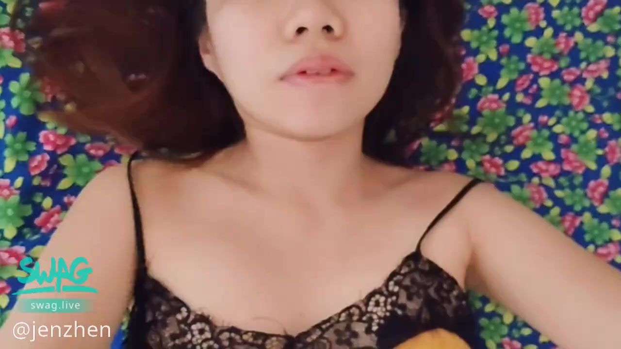 jenzhen : 两边插💦 劲爆🔥 使用新玩具慰慰🔞👄 从房间玩到厕所🔥 妹妹快要受不了啦💦💦