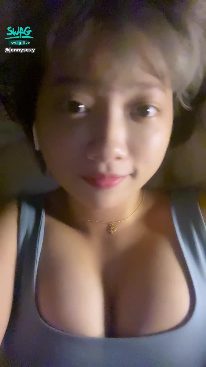 j*******y : 一起睡覺啦哥哥😪💤