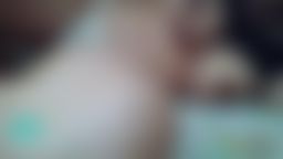 h*******y : 睡不著的早晨,不小心看了A片...👀
看著看著~突然看到外國妹子拿假肉棒在抽插著屁眼...點燃🔥了我想自己抽插的時候
拿著我的玩具,就開始了前後的洞一起玩了~
用到最後...摸著我的敏感穴,摸到高潮💦身體也一直不停顫抖著...好爽
