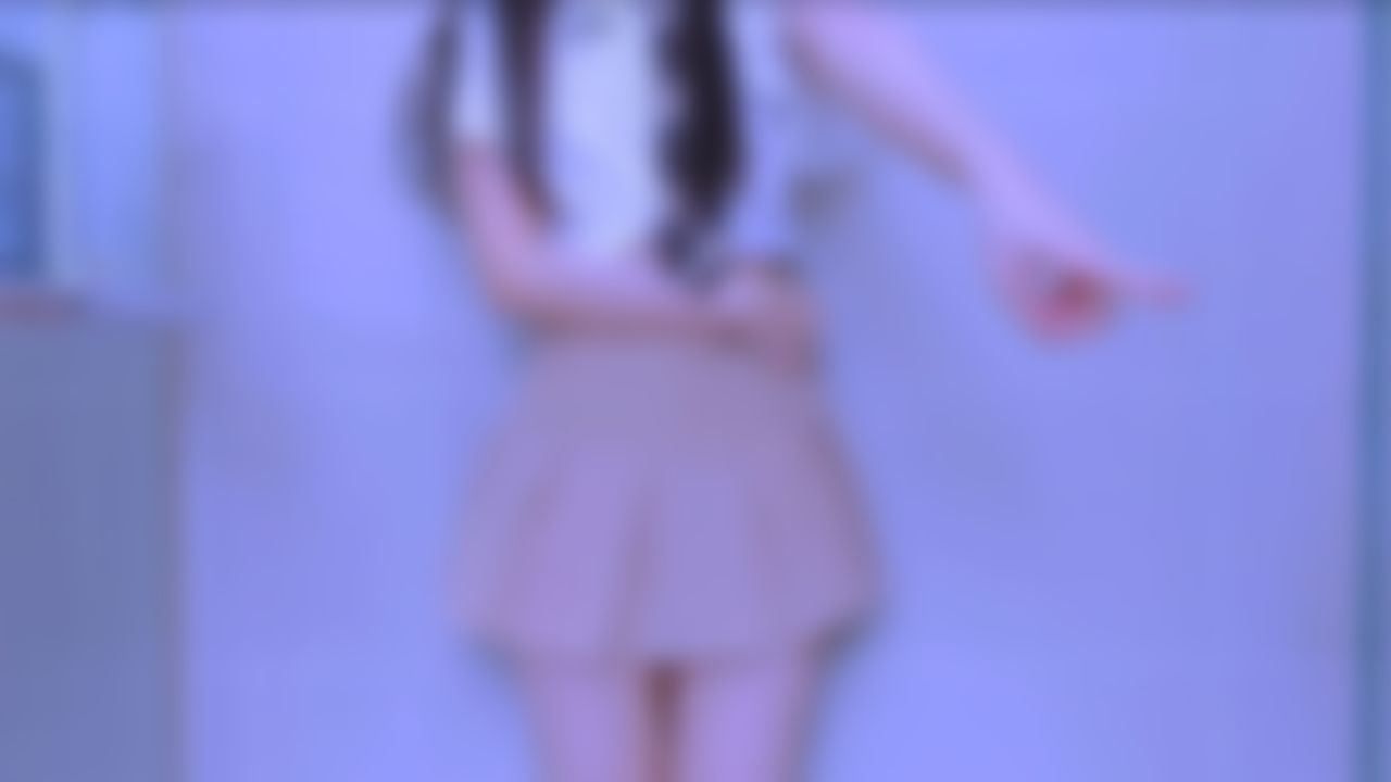 y*******e : 被叔叔看光光! 性欲大发