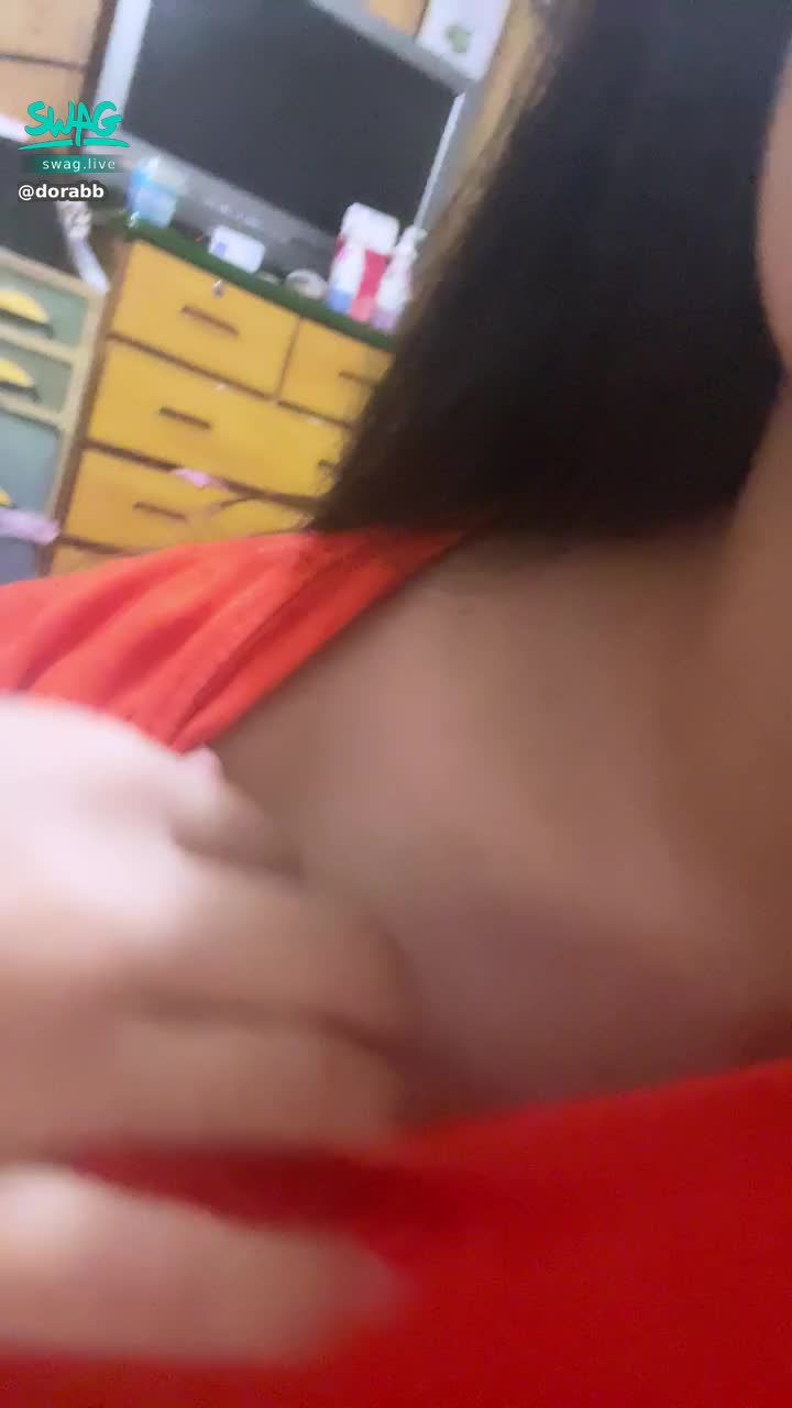 d****b : 越來越白了😳